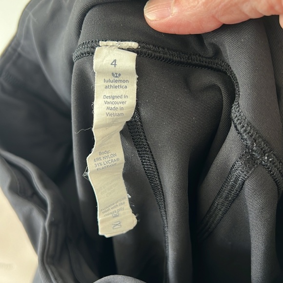 Lululemon Leggings Black Size 4 - Picture 5 of 5